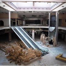 Shoppings abandonados capturados por Seph Lawless