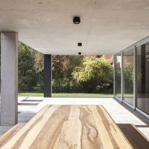 Casa moderna y minimalista en Pilar